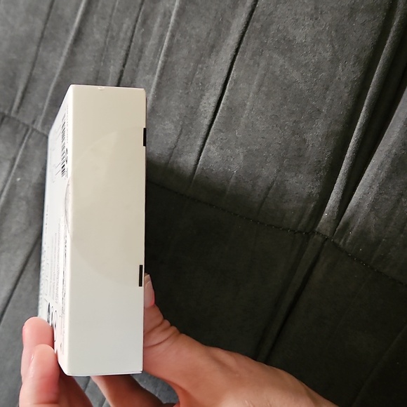 Emerald 6FT White Silver Lightning Sync & Charge Cable Compatible With Apple - Picture 6 of 7